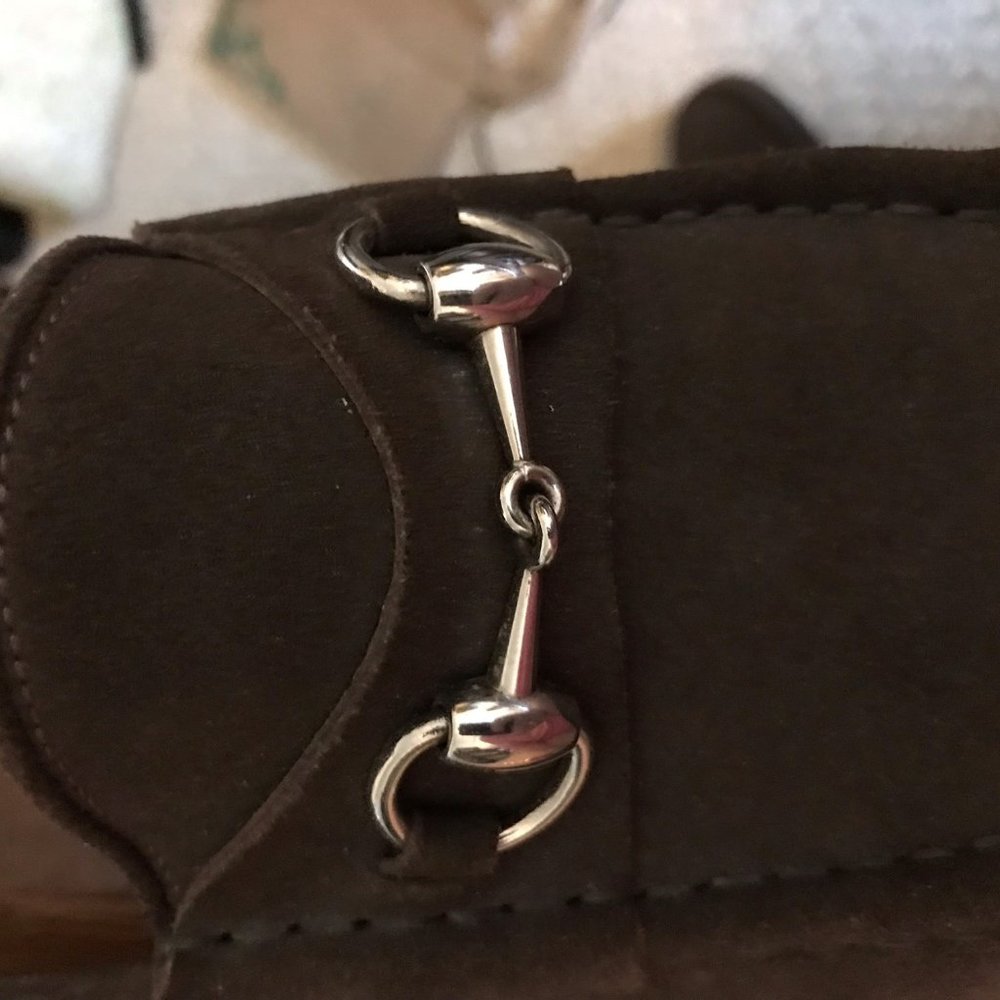 Men's 9 1/2 brown suede Gucci loafers